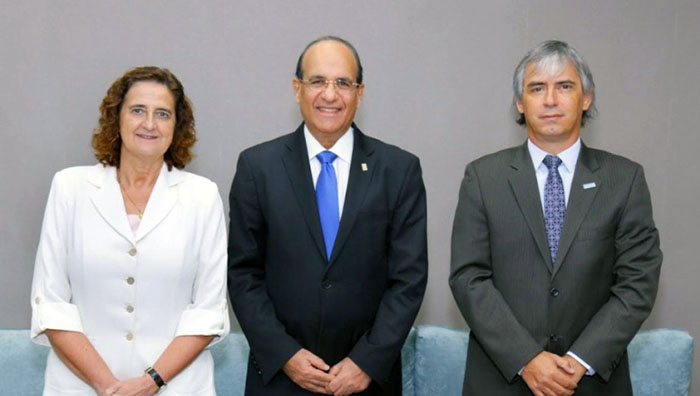 Representante de UNICEF visita al presidente de la JCE 