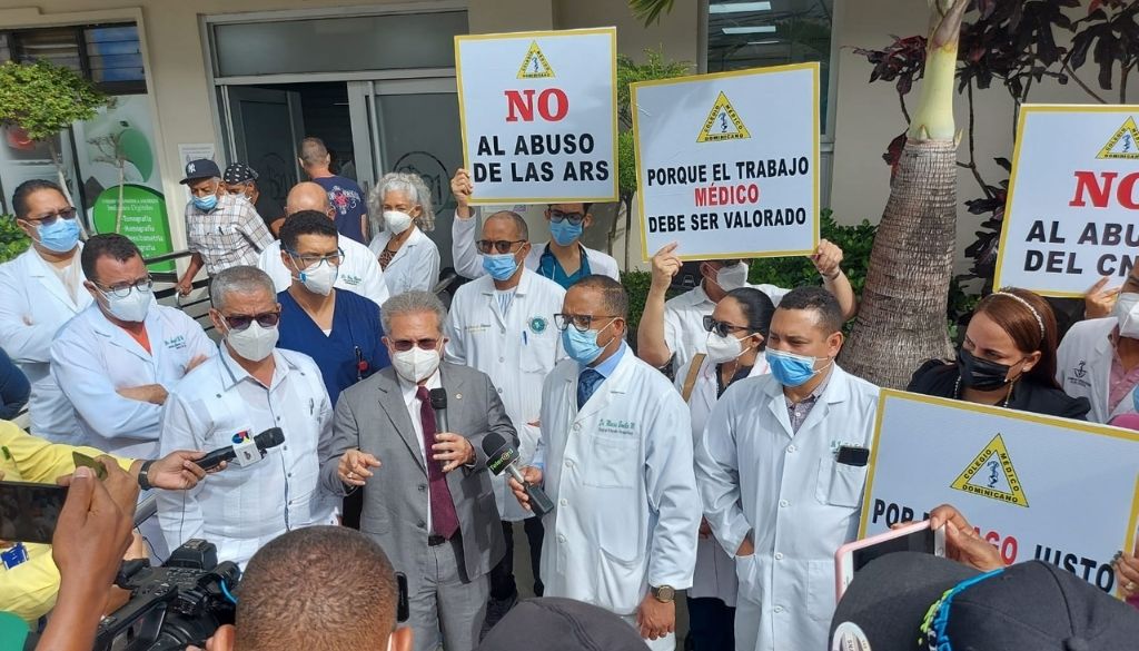 Paro médico se realiza en La Vega, Puerto Plata y Duarte 