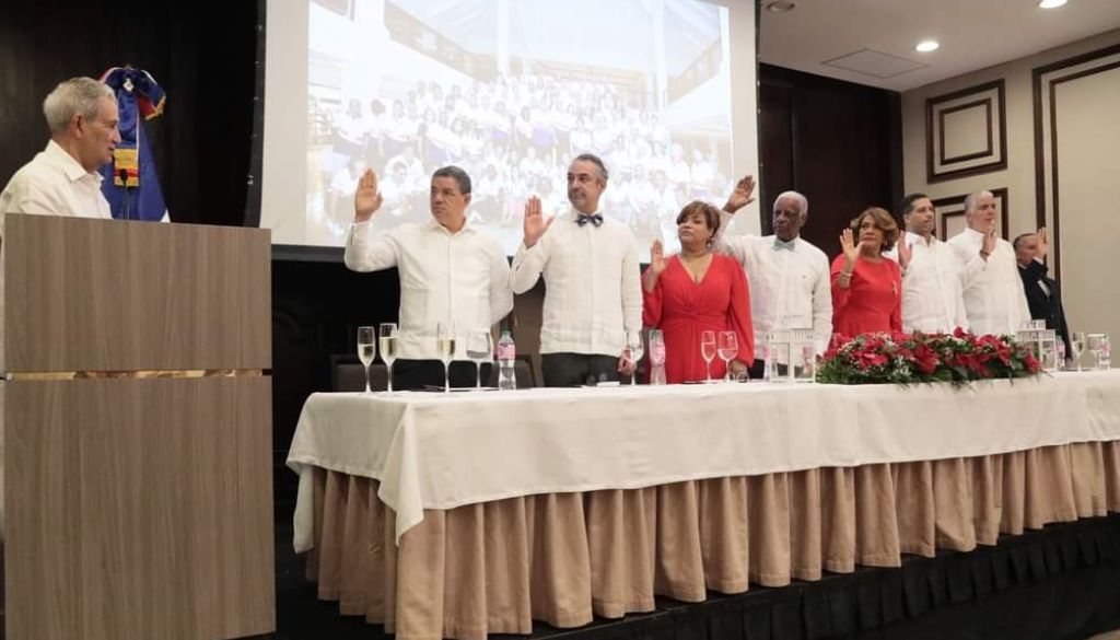 Doctora Cristian López elegida como nueva presidenta Sociedad Neurología  