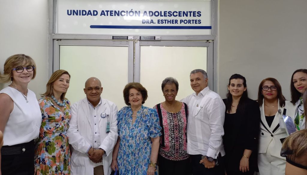 Maternidad la Altagracia reinaugura unidad integral de atención a adolescentes y embarazadas 