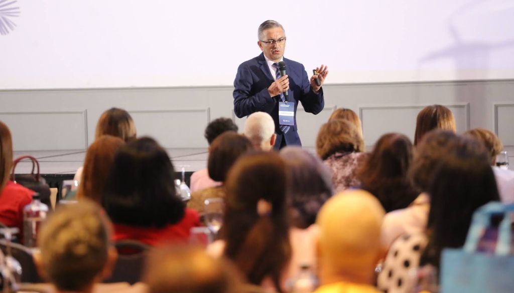 Expertos destacan importancia del diagnóstico médico en la VI Jornada  sobre avances en laboratorio clínico 