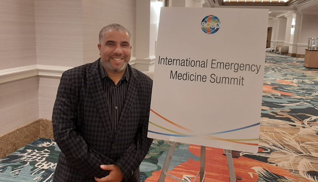 Dr. Marino A. Estrella Valeyron representa país en Congreso Internacional del Colegio Americano de Medicina de Emergencia 