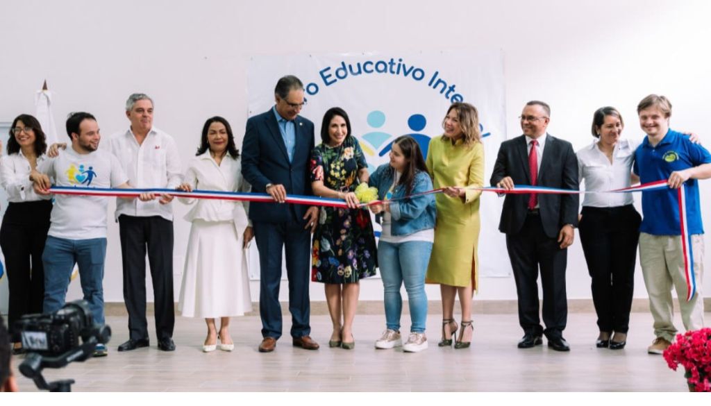 ADOSID inaugura nuevo centro educativo promueve inclusión  