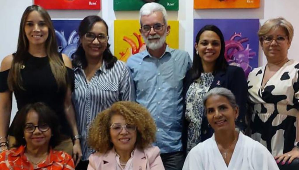 Dominicana Saludable inicia diálogo con pediatras para combatir enfermedades no transmisibles 