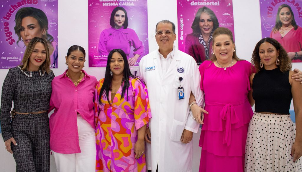 INCART apertura exhibición fotográfica de campaña de cáncer de mama: “Unidas por una misma causa” 