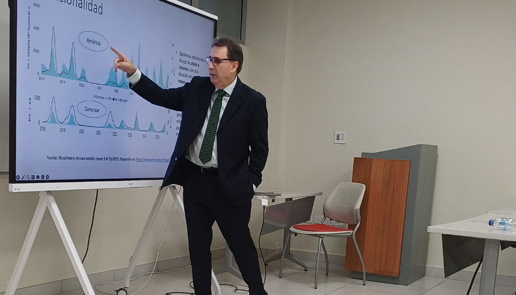 PUCMM acoge jornada científica sobre inmunización contra el Virus Respiratorio Sincitial