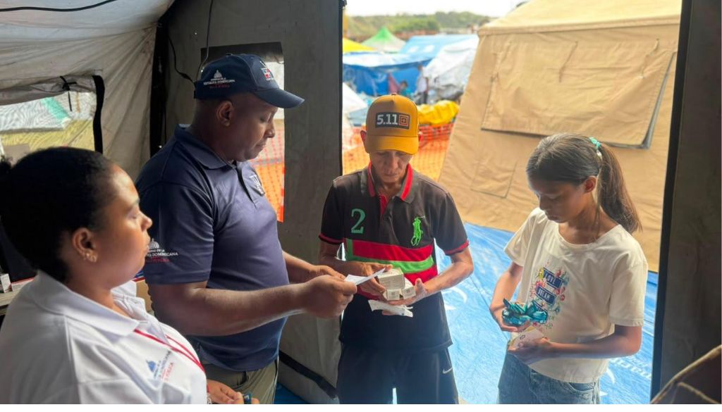 Equipo médico de emergencia dominicano brinda más de 2,500 víctimas de los terremotos en Venezuela