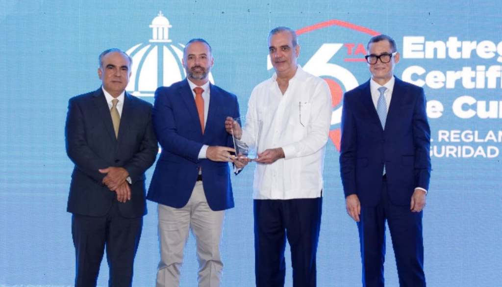 Gobierno reconoce a empresas por fortalecer la seguridad y salud en el trabajo