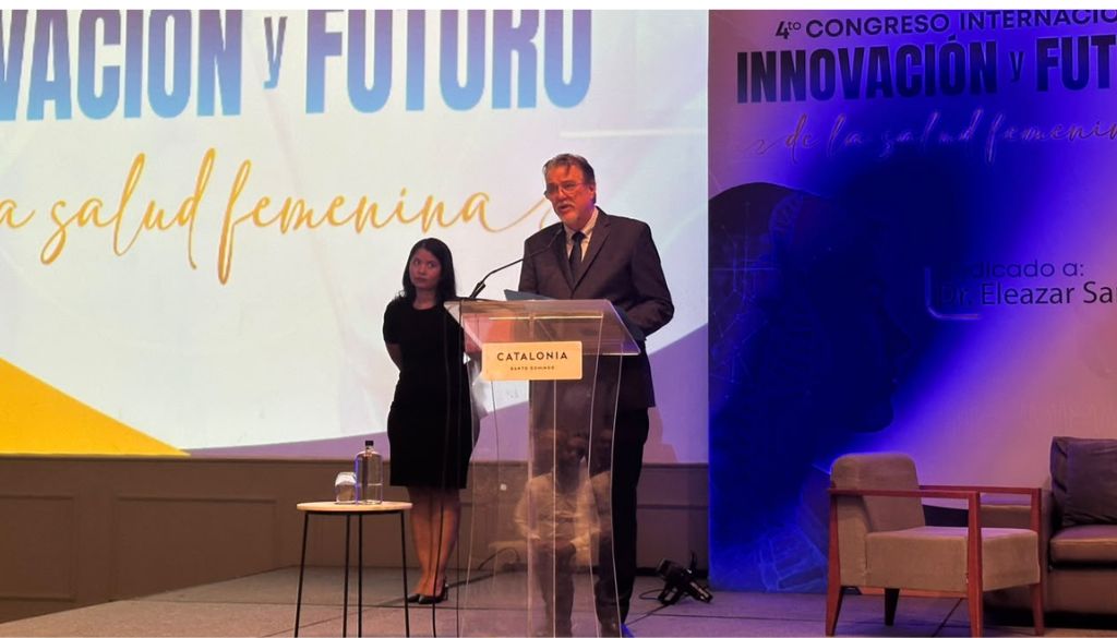 Ginecólogos Oncólogos dan inicio a su IV Congreso Internacional con homenaje al doctor Eleazar Santana