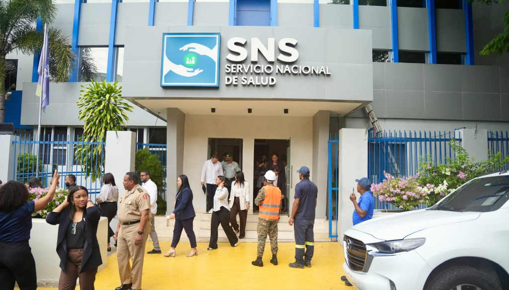 SNS, SRS y hospitales participan en Simulacro Nacional de Evacuación por Terremoto