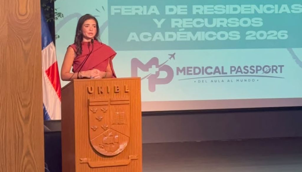 Feria de Residencias de UNIBE orienta sobre formación médica nacional e internacional