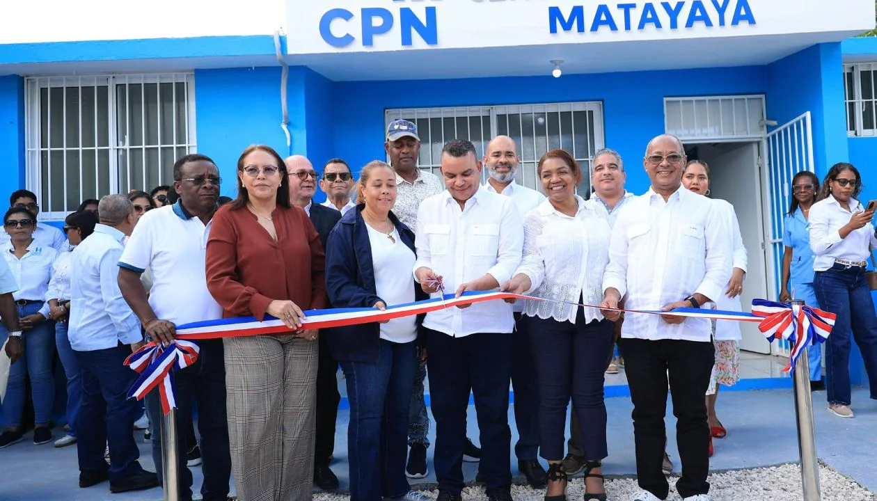 SNS entrega remozado Centro de Primer Nivel de Atención Matayaya con inversión superior a RD$3.6 millones
